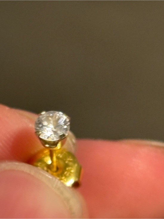 Other - 1 Classic Gold Stud Earrings with Clear Stone - Women Jewelry (not real diamond)